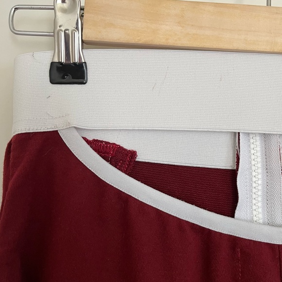 Nün Bangkok red horizon sweats - Picture 9 of 9